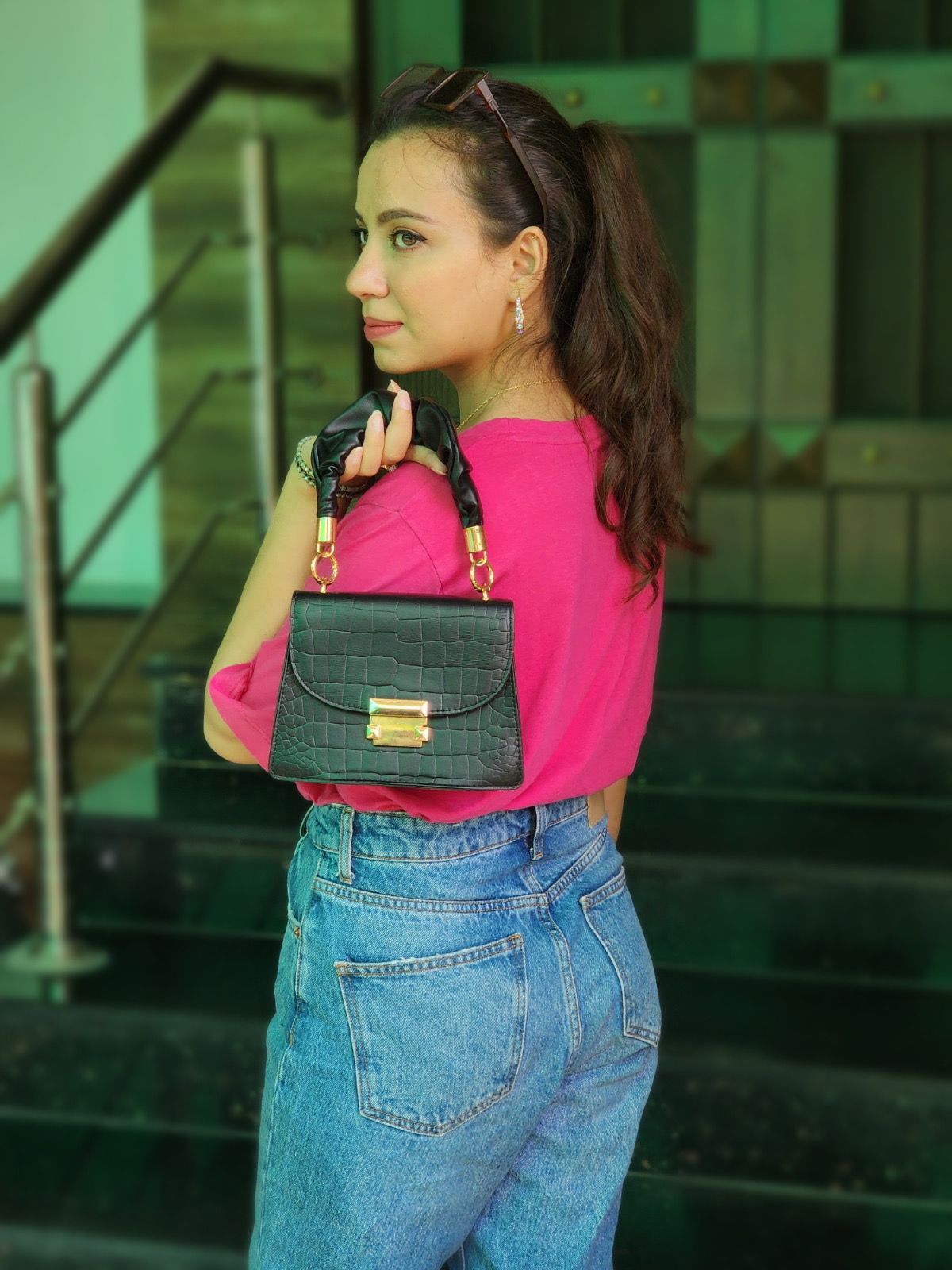 Lily Luxe Black