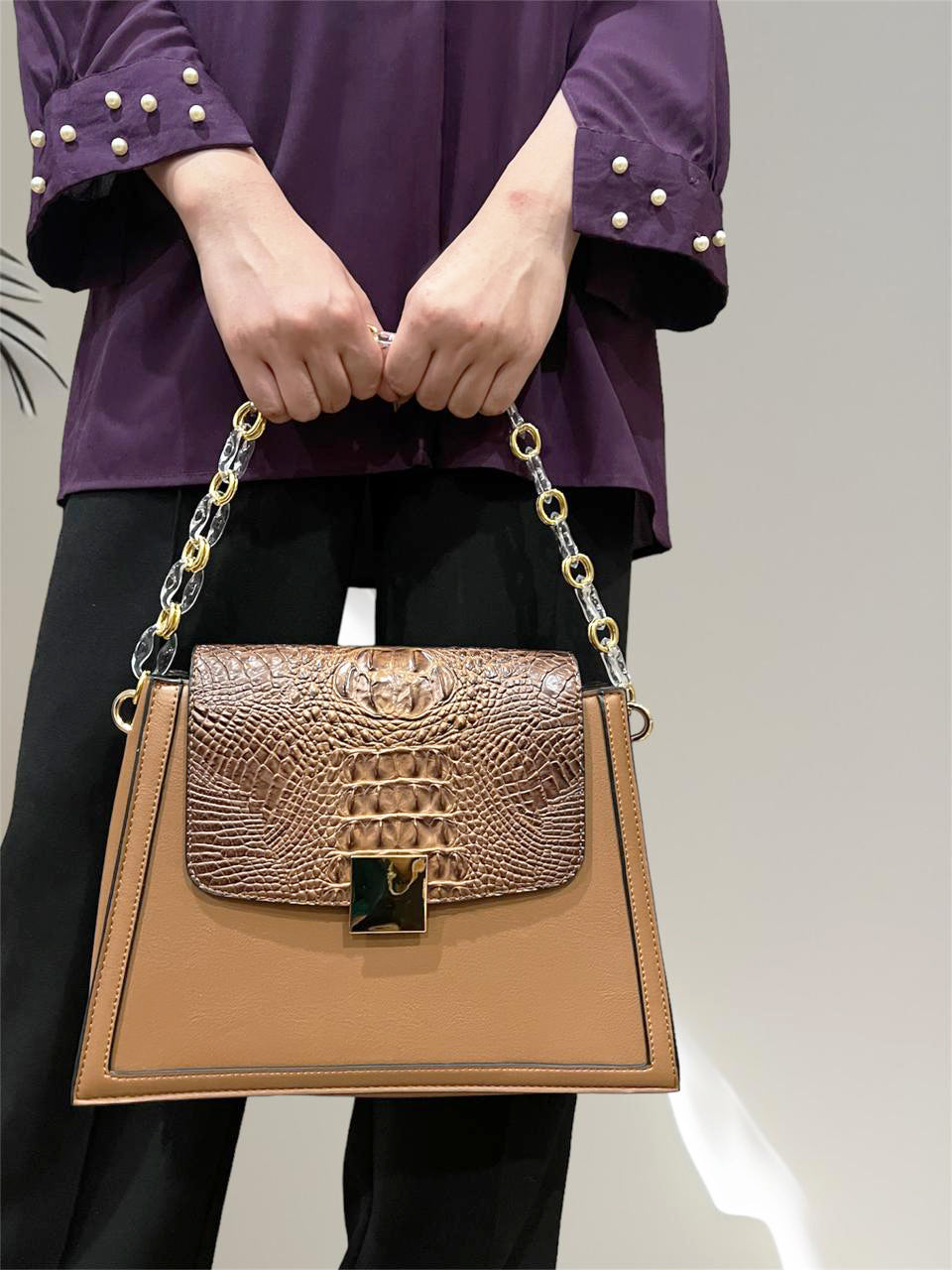 Velarica (Brown)