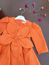 Load image into Gallery viewer, Zinnia
