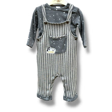 Load image into Gallery viewer, Grey Star Print Dungaree Baby Romper
