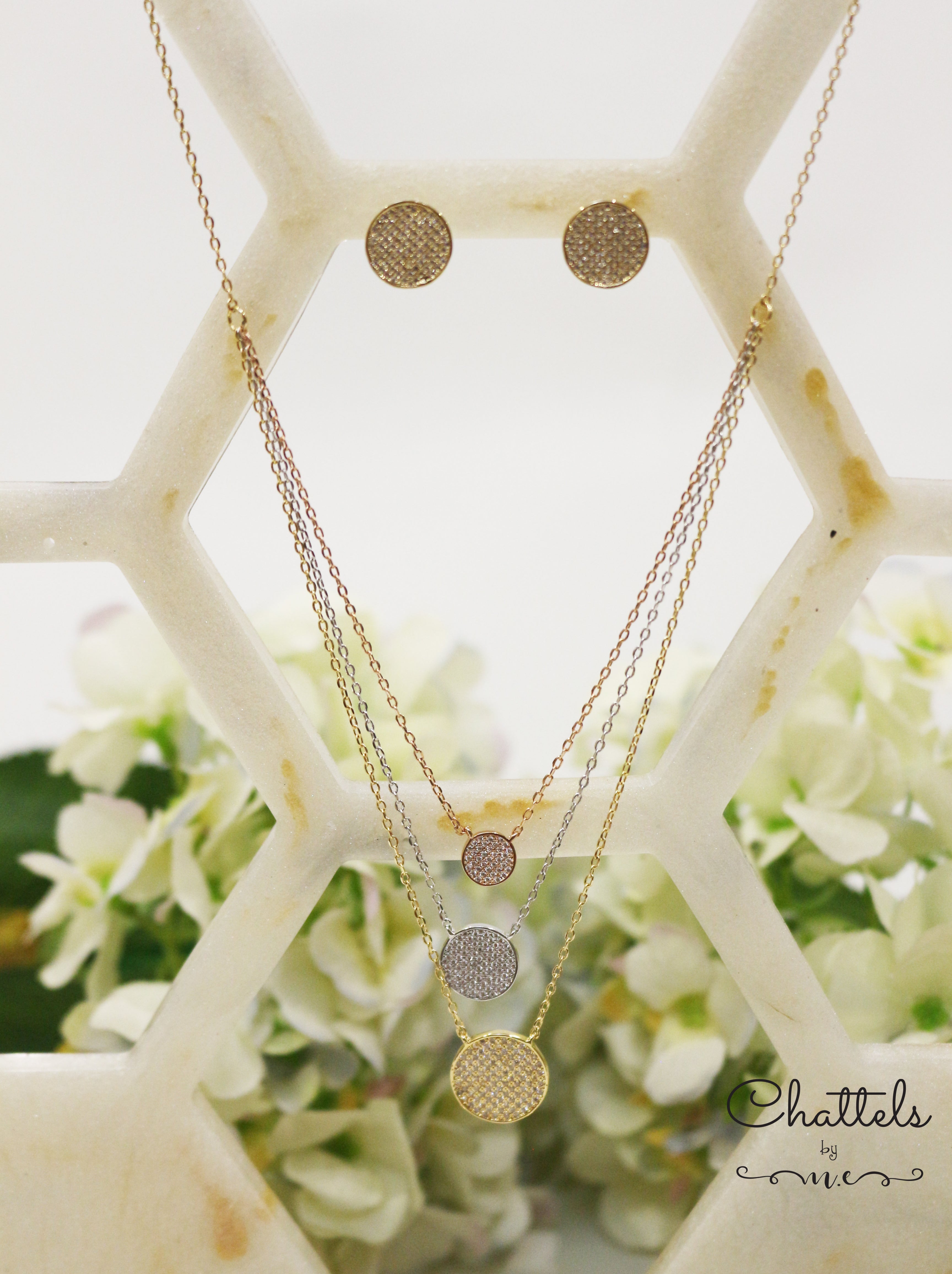 "Aylin three-layered set"