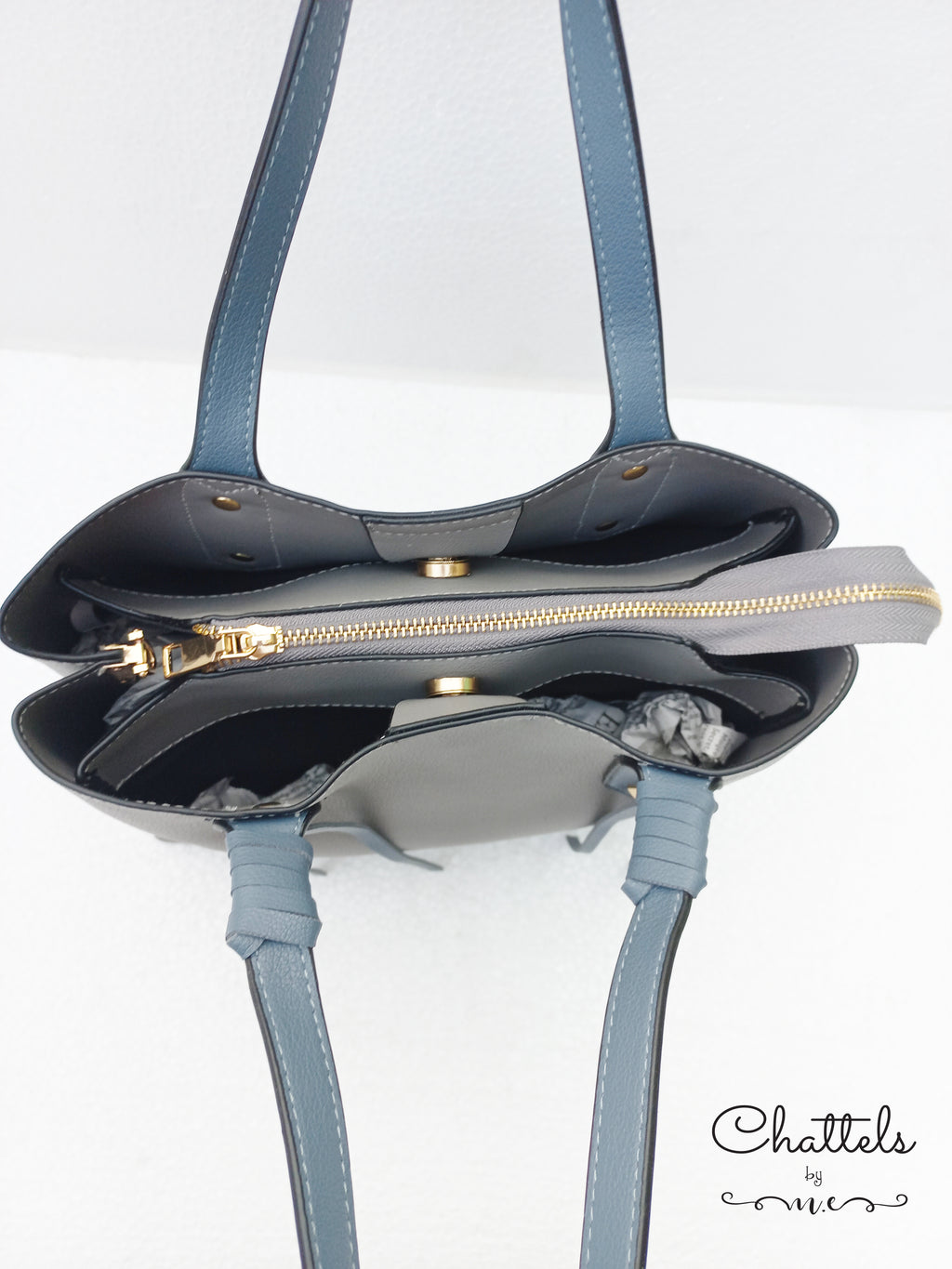 “Camellia L.Grey Bag”