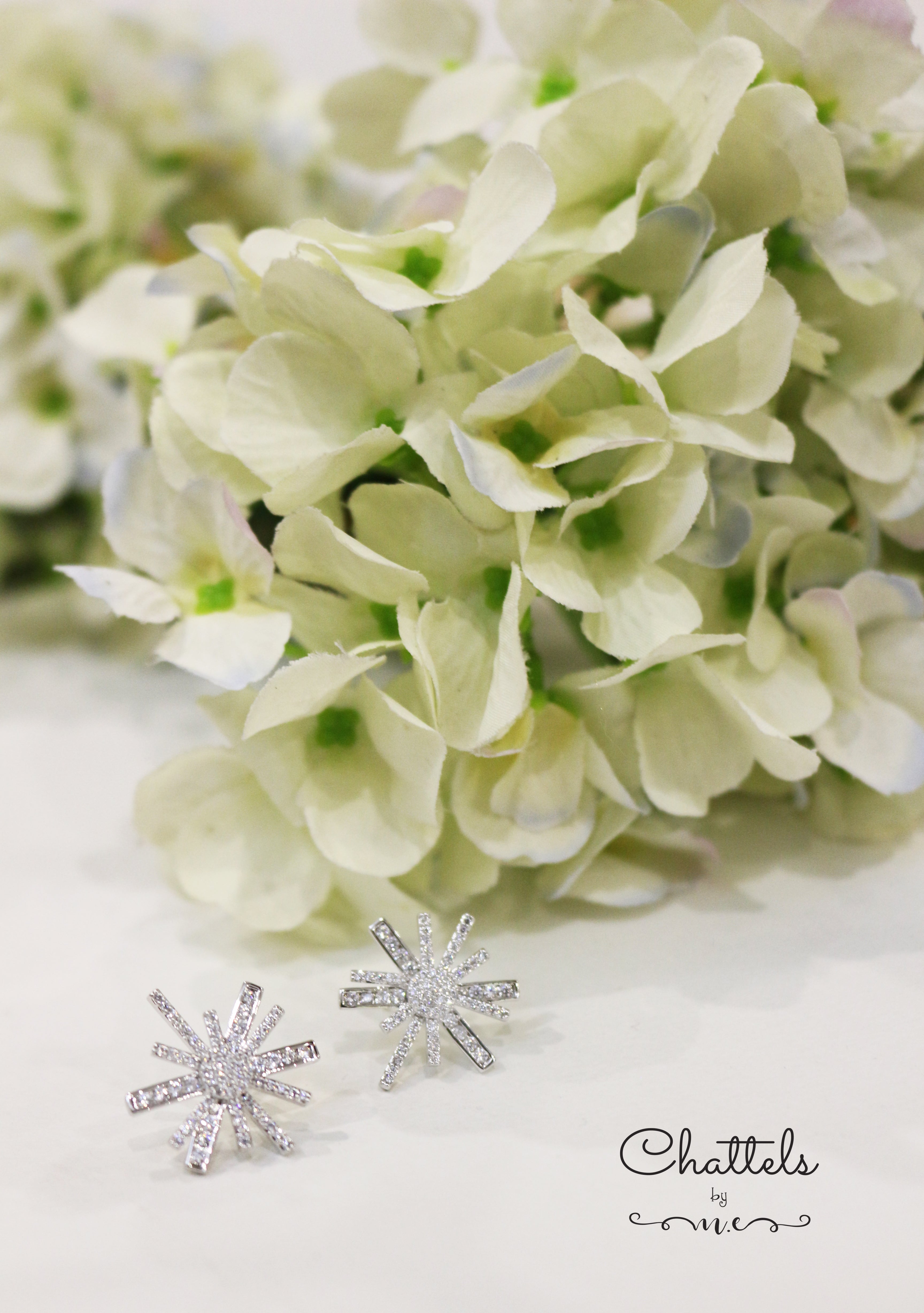 Flamboyant Stud Earrings (Silver)