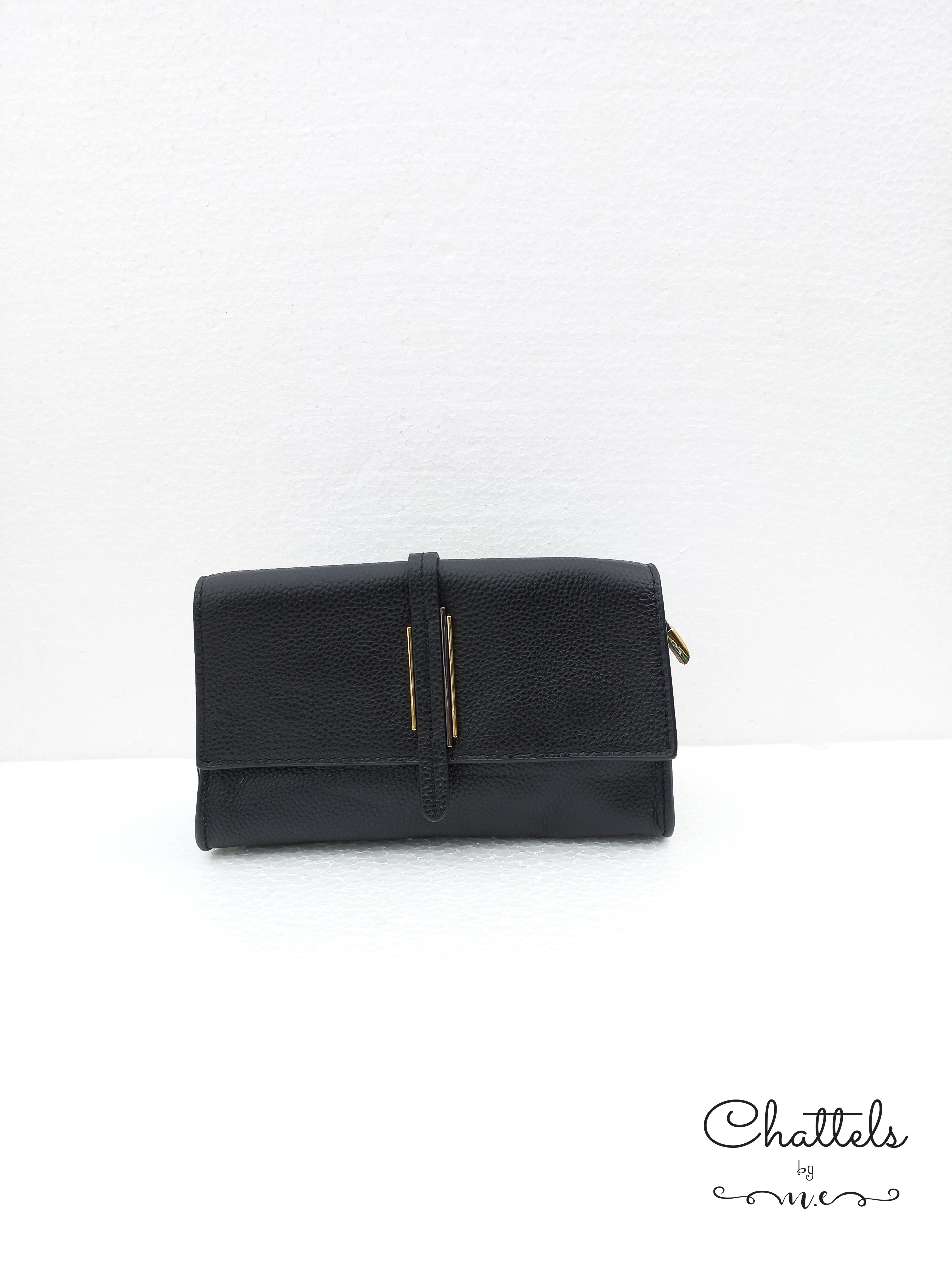 “Lou Mini Crossbody Bag” (Black)