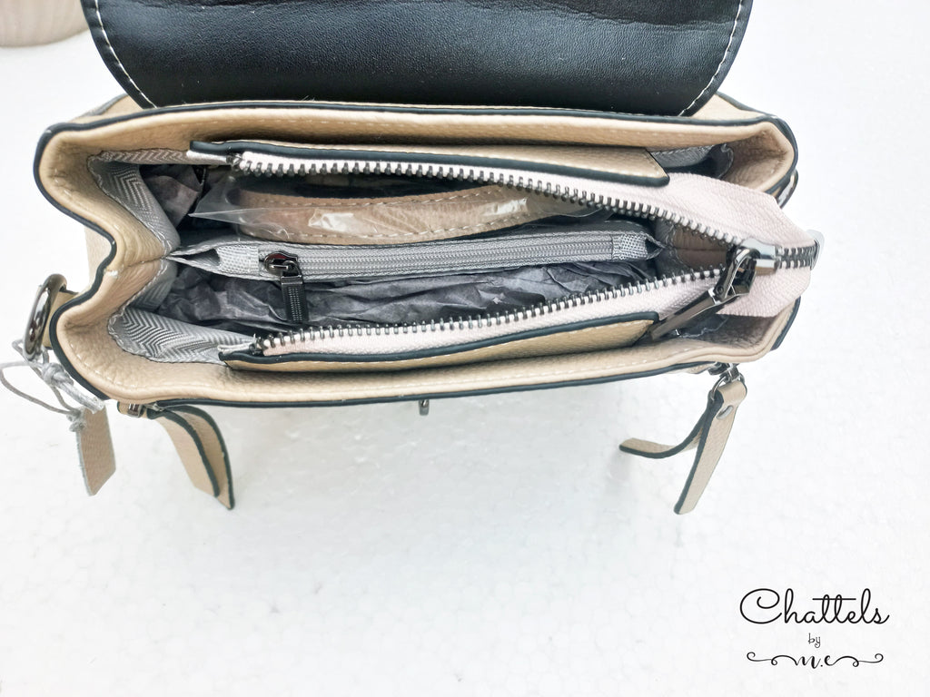 “Sierra Leather Handbag” (Khaki)