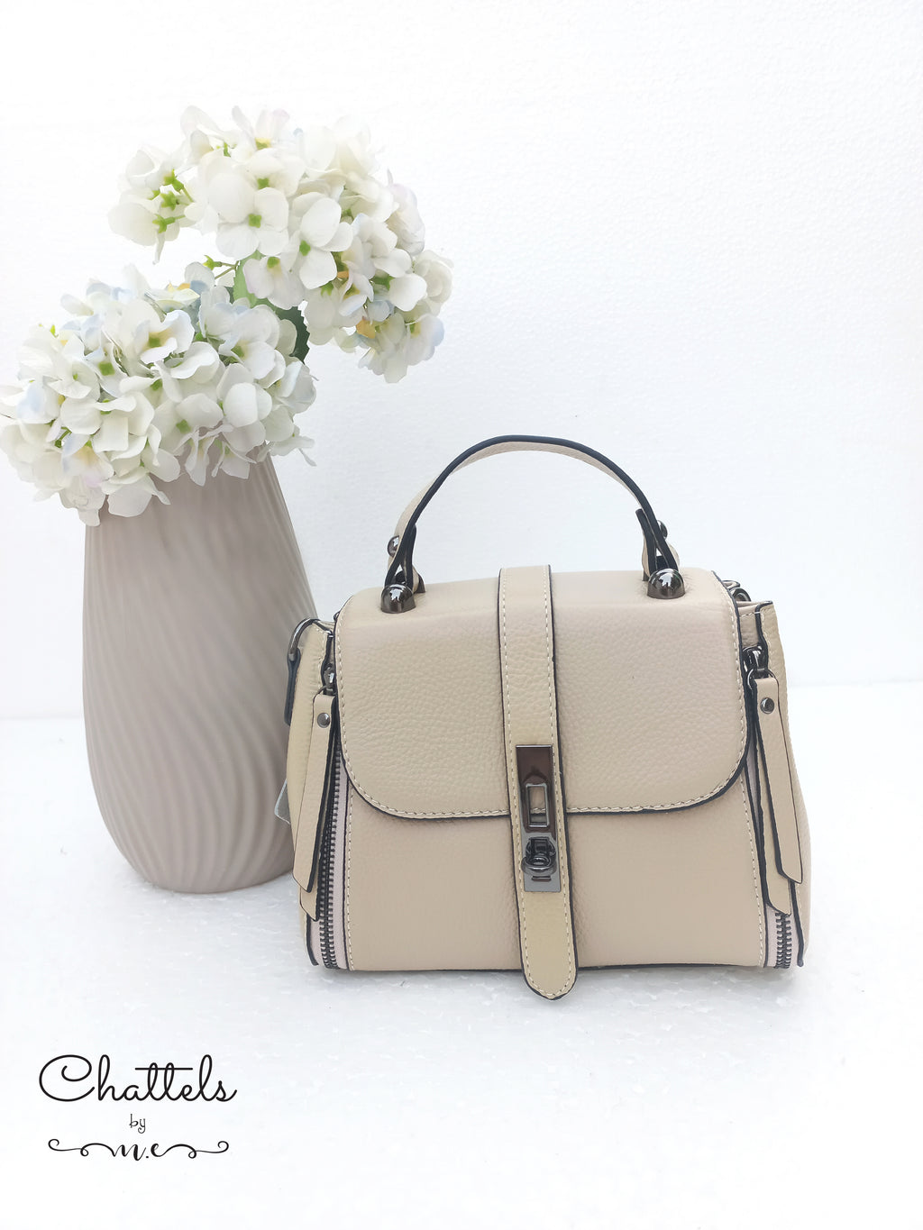 “Sierra Leather Handbag” (Khaki)