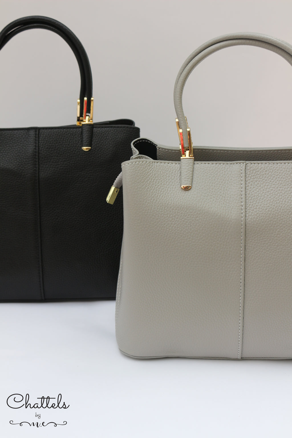 “Katlynne Leather Bag” (L.Grey)