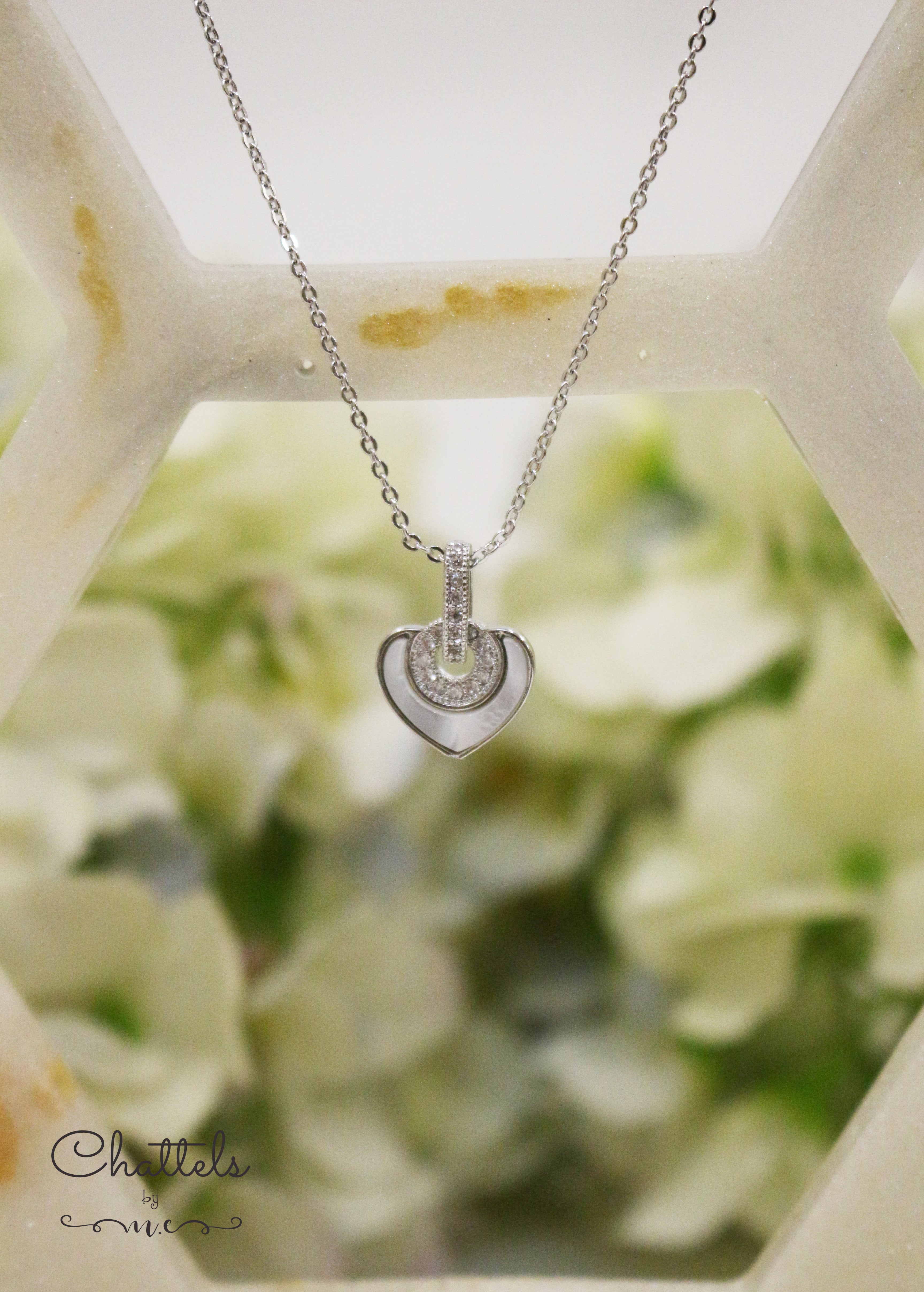 "Chiara Heartshaped Set"