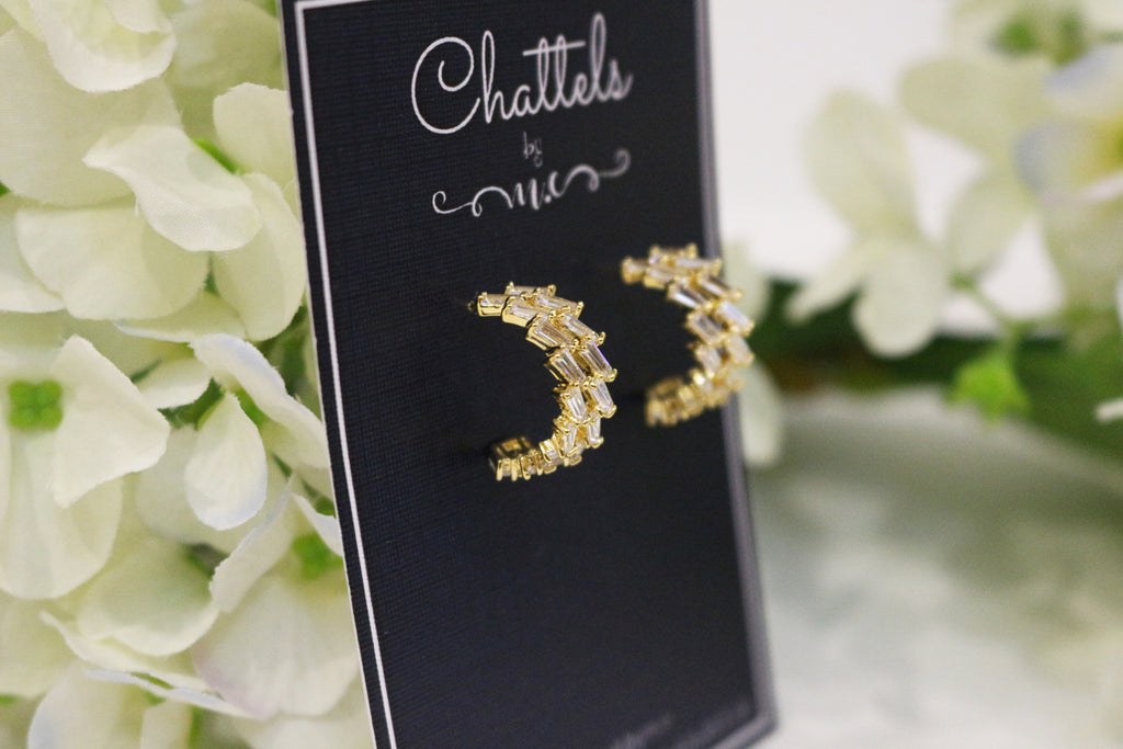 “Ella Hoop Earrings” (Gold)