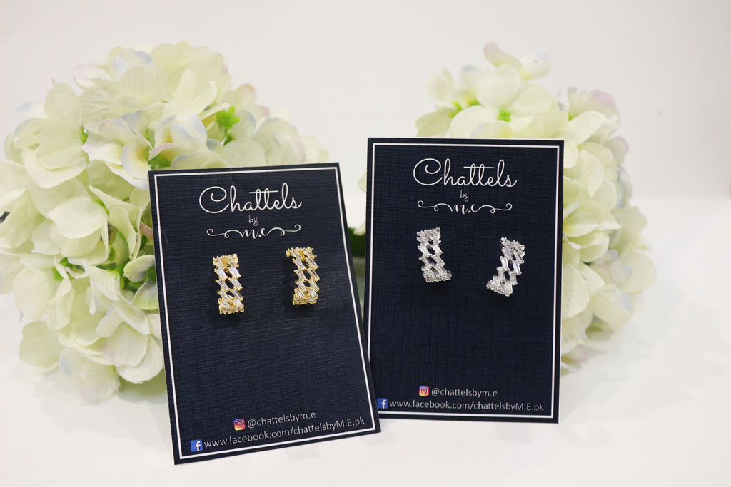 “Ella Hoop Earrings” (Gold)